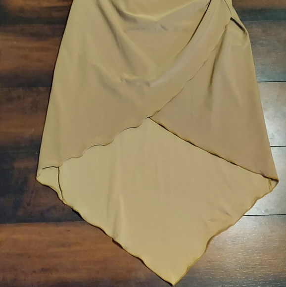 Rosée High-Low Strapless Dress - Picture 4 of 5